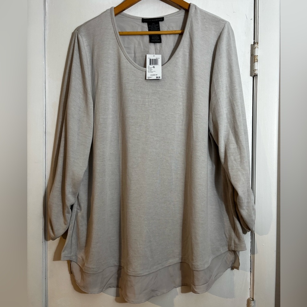 3/4 sleeve cream colored blouse